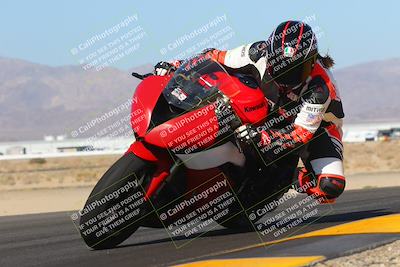 media/Oct-08-2022-SoCal Trackdays (Sat) [[1fc3beec89]]/Turn 9 Inside (10am)/